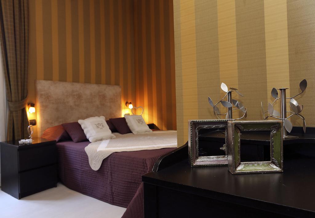 روما Caracciolo Guest House المظهر الخارجي الصورة